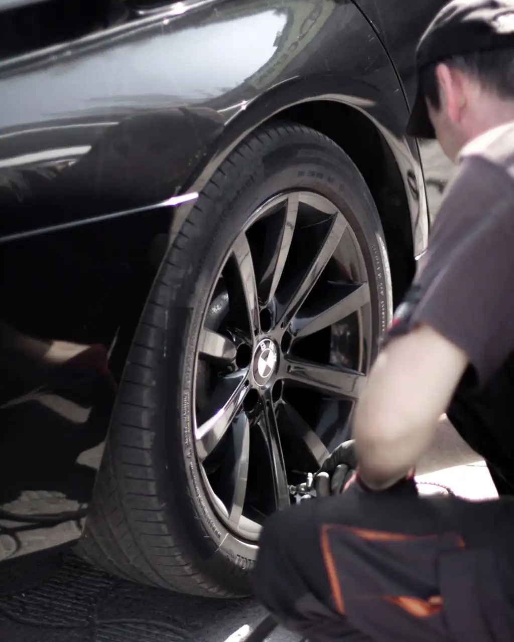 Заміна шин будь-яких розмірів і моделей