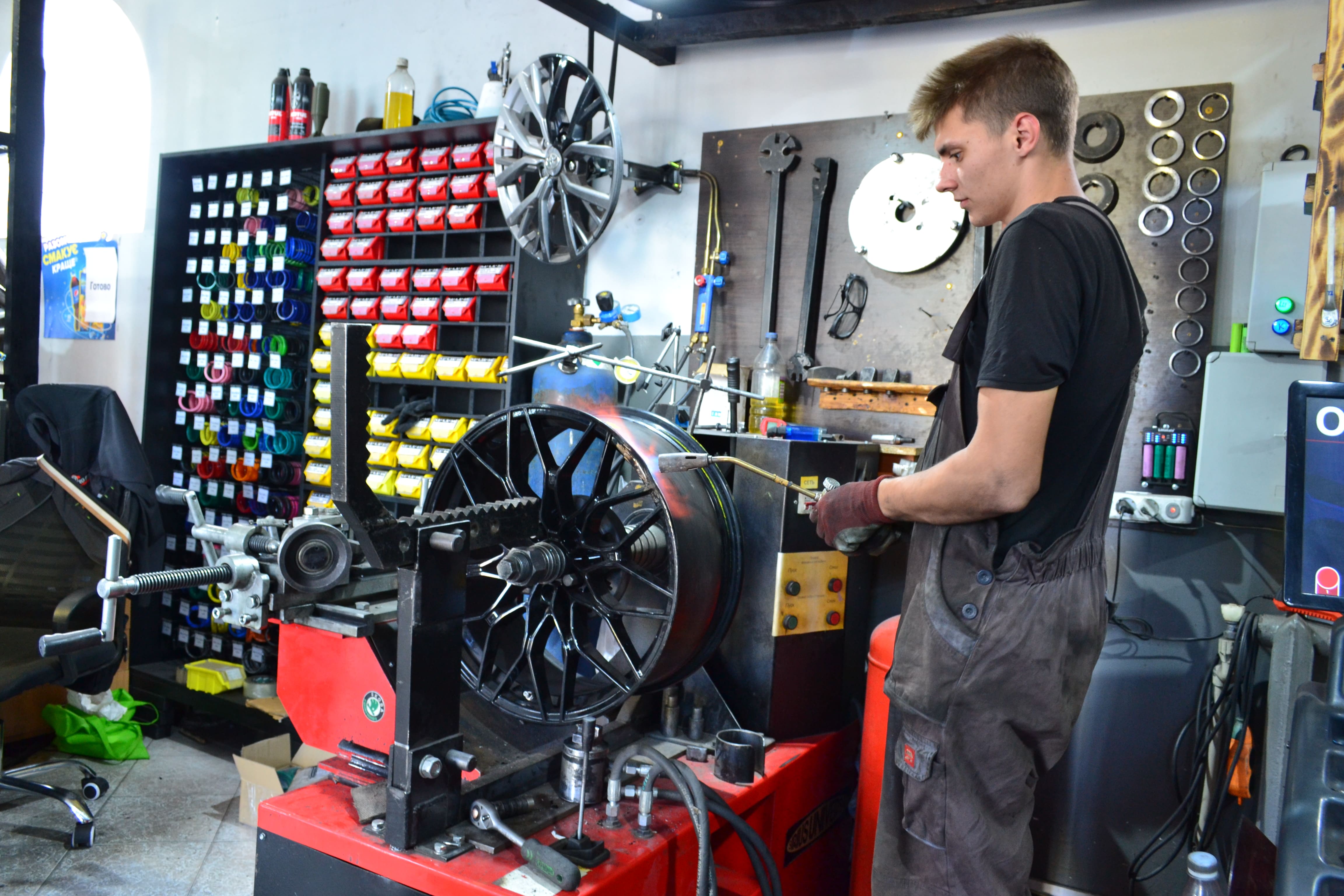 Ремонт легкосплавных дисков