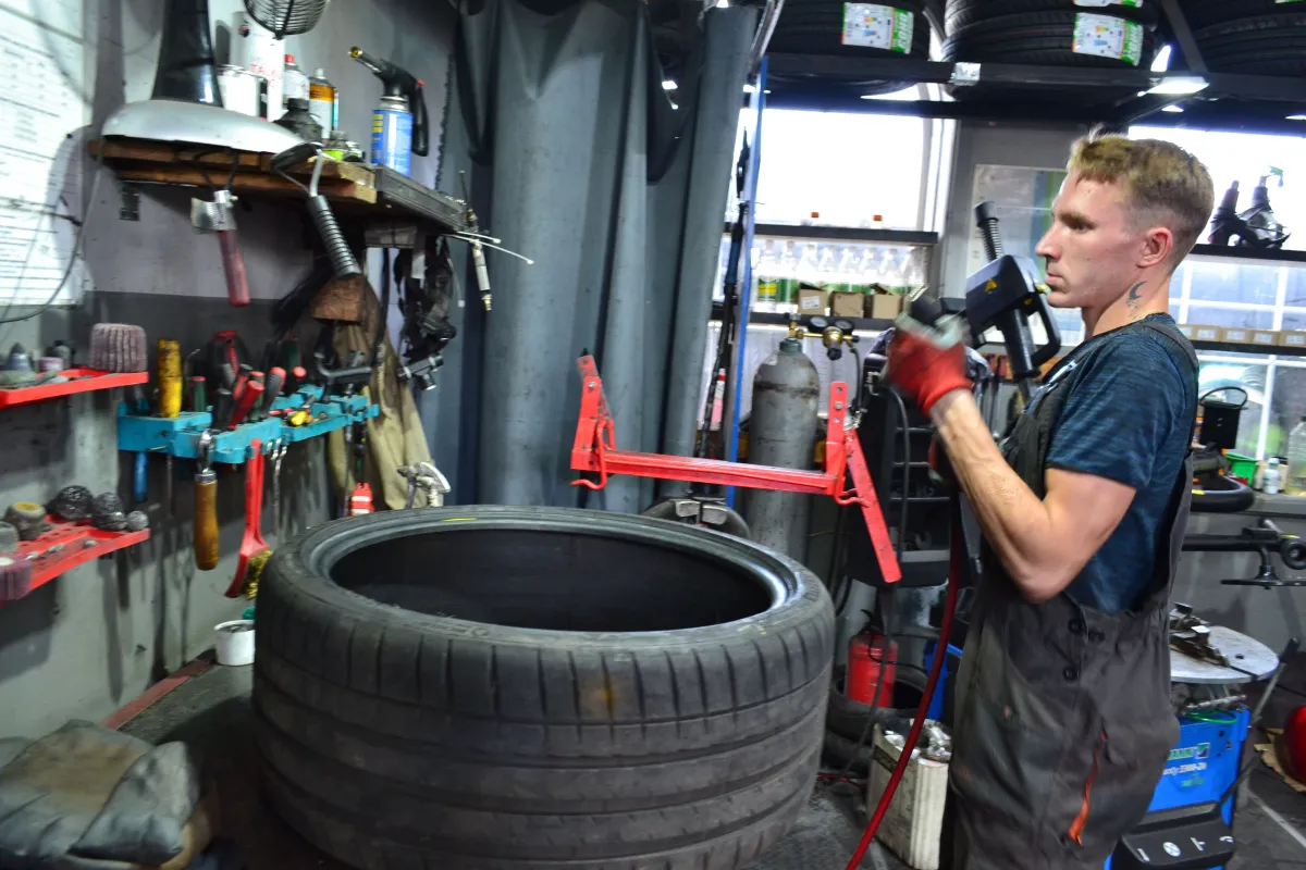 Ремонт боковых порезов